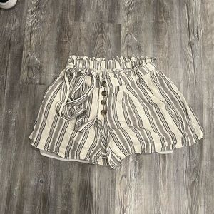 American eagle dress shorts